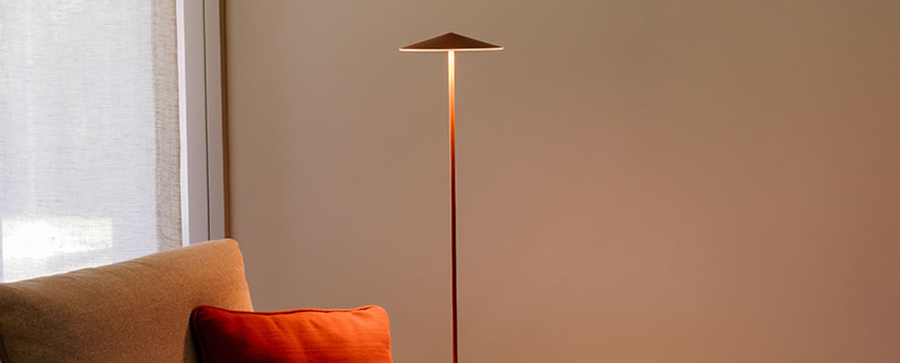staande lamp koper en goud
