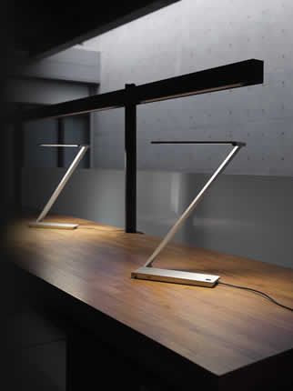 Led tafellamp en design verlichting Dimbare en verblindingsvrije LED bureaulamp